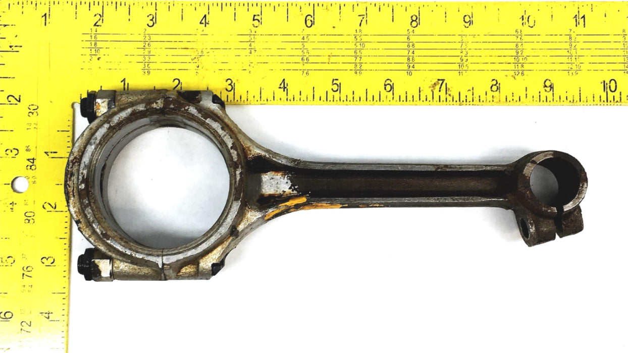 Federal Mogul Connecting Rod Assembly 838389 NOS