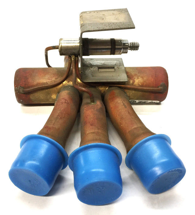 McQuay-Ranco Reversing Valve V3-312080-8ND NOS