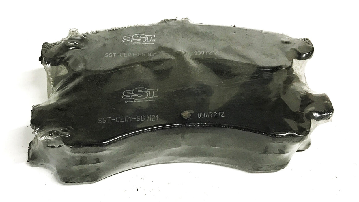 SST Raybestos Semi-Metallic Brake Pad Set D882C NOS