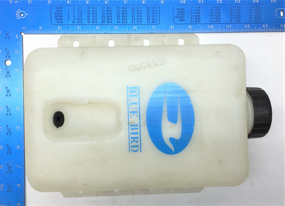 BLUEBIRD 4 Quart Windshield Washer Fluid Tank w/o Sensor 1558550 NOS