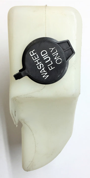 BLUEBIRD Windshield Washer Reservoir with Pump and Cap 0831164 NOS