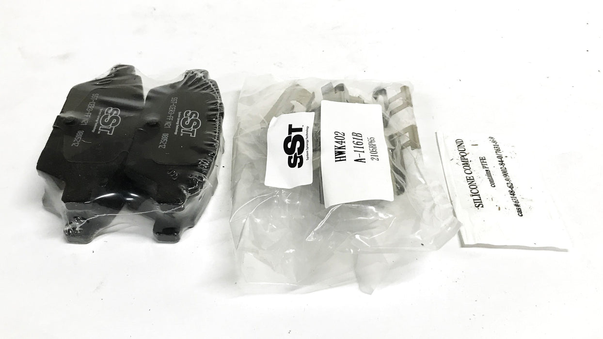 SST Raybestos Semi-Metallic Brake Pad Set D1161 NOS