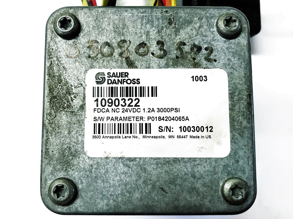 Sauer Danfoss Hydraulic Fan Controller Valve 1090322 NOS