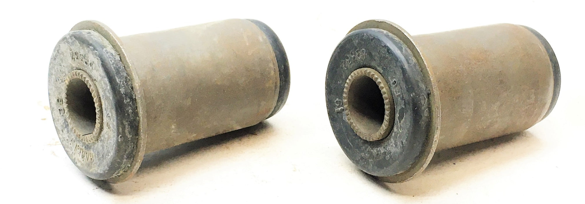 Moog Suspension Control Arm Bushing K5152 [Lot of 2] NOS