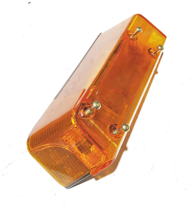 Renault Turn Signal Corner Light Assembly 5010168930 (FE86UA) NOS