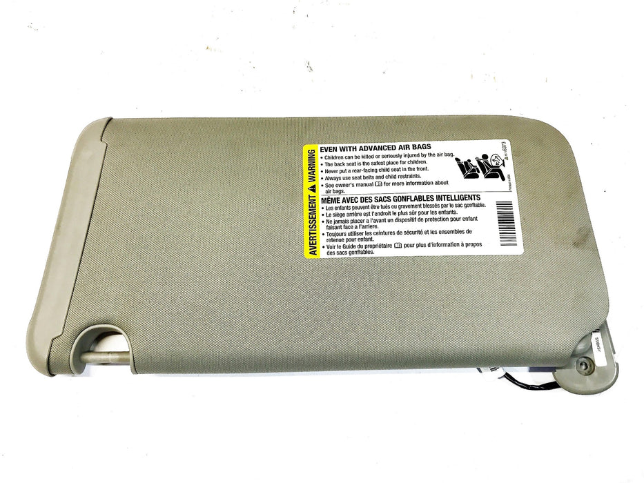 GM OEM Sunshade Sun Visor 15855102 NOS