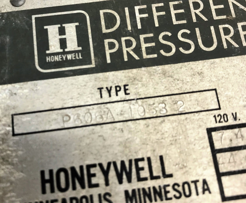 Honeywell OEM Differential Pressure Sensor Assembly P606A-1053-2