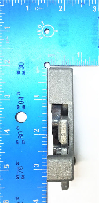 BLUEBIRD Right-Handed Window Thumb Latch 006623001 NOS