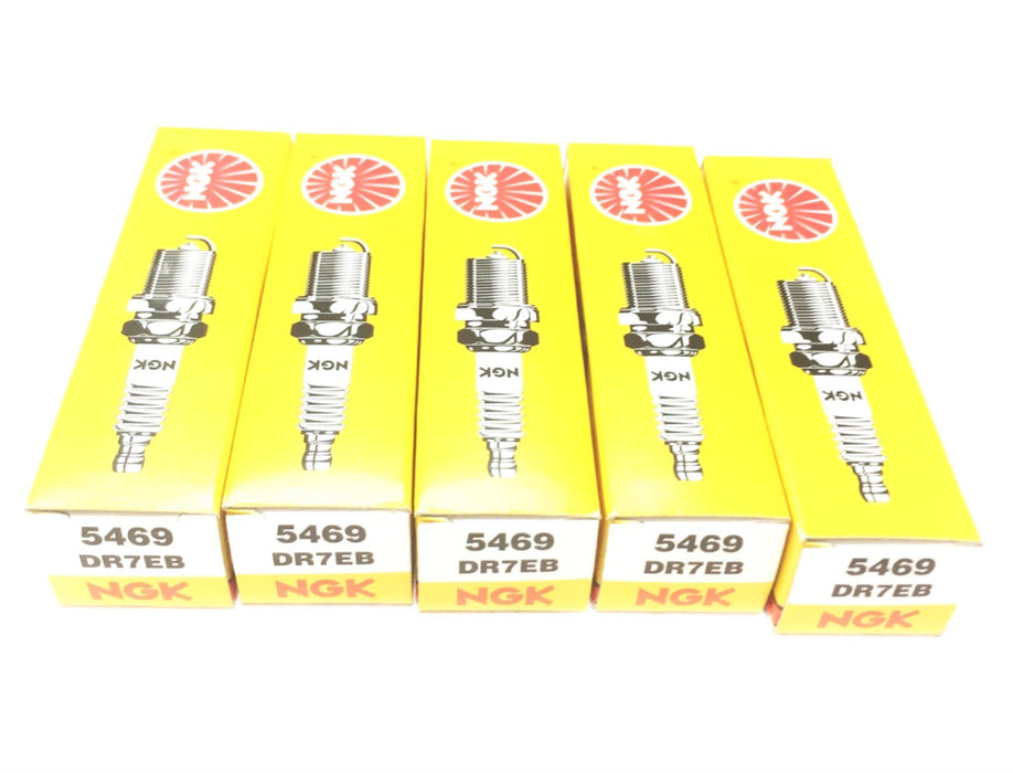 NGK Spark Plug DR7EB (5469) [Lot of 5] NOS