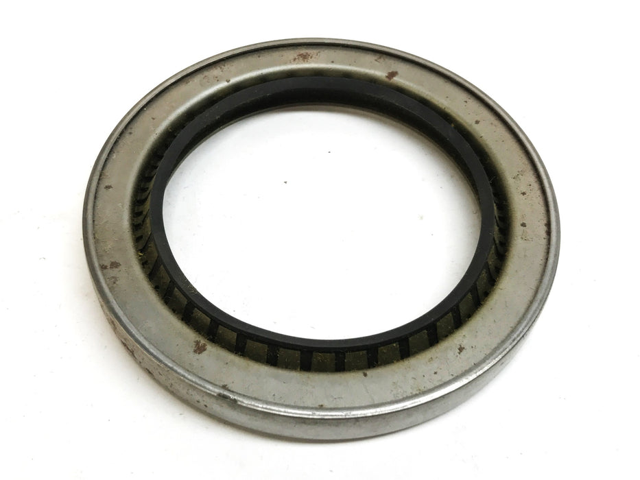 Garlock Klosure Oil Seal 53X2279 (21086-2279) NOS