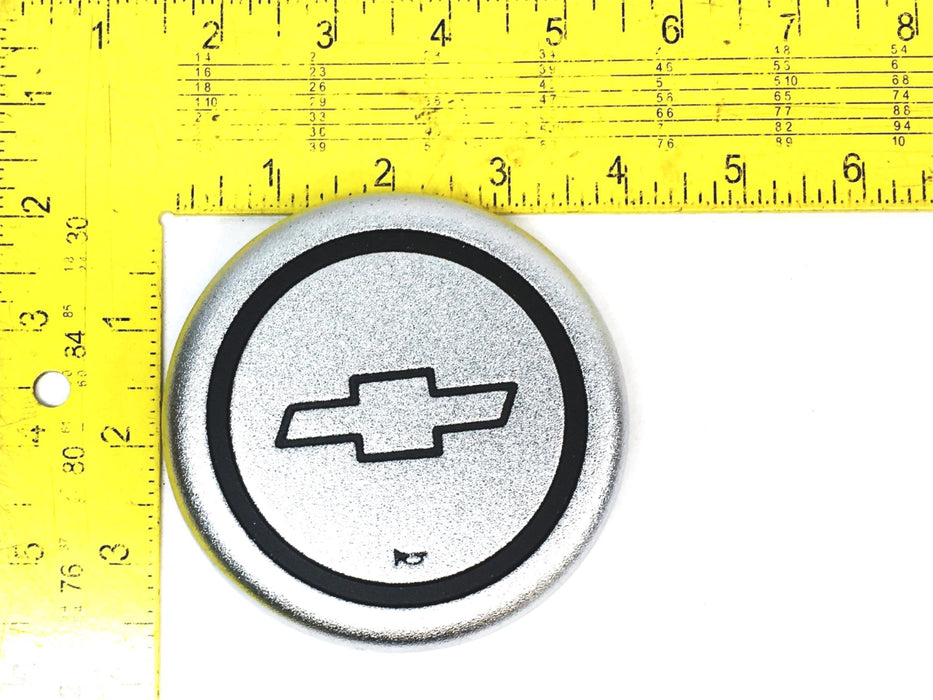 GM Chevrolet Horn Button 15601585 NOS