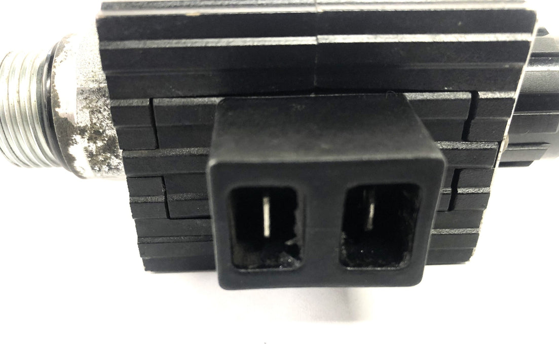 Command Controls Corp 4 Way Solenoid Valve 520-898-113 USED
