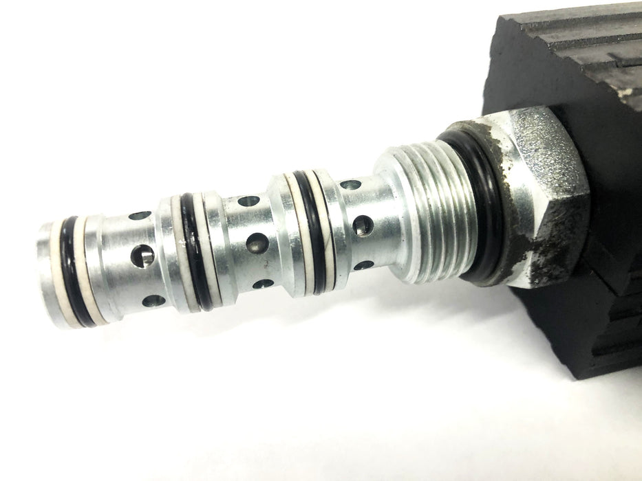 Command Controls Corp 4 Way Solenoid Valve 520-898-113 USED