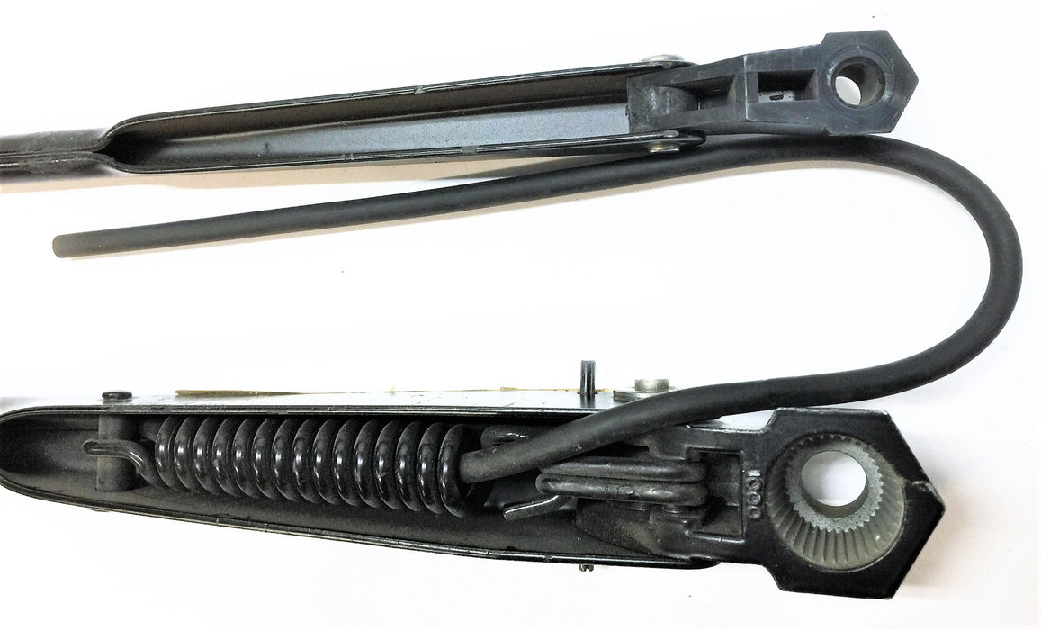 SPRAGUE DEVICES 28" Pantograph Windshield Wiper Arm 01561760 NOS
