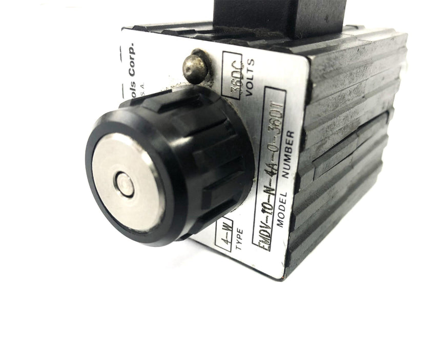 Command Controls Corp 4 Way Solenoid Valve 520-898-113 USED