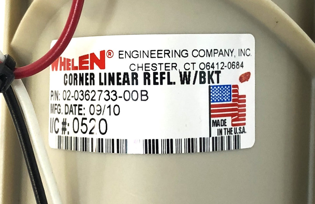 Whelen Model Turbo 94 Corner Linear Reflector Strobe 02-0362733-00B NOS