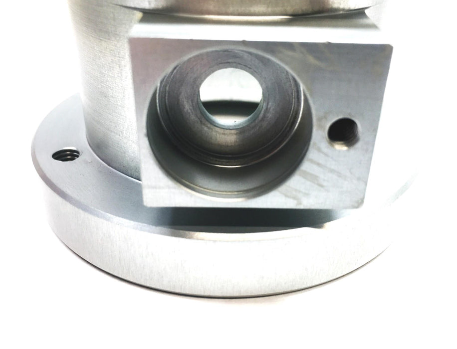 Unbranded 1 Mount Valve Casting 1X7/8 To 3/8 Inch NOS