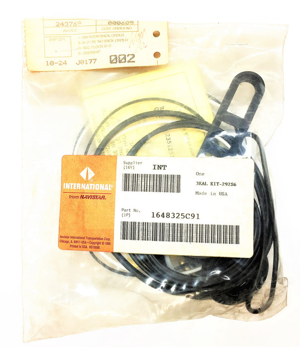 INTERNATIONAL/NAVISTAR 292S6 Seal Kit 1648325C91 NOS