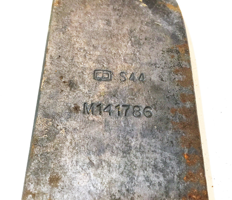 John Deere OEM Replacement Mower Blade M141786 NOS