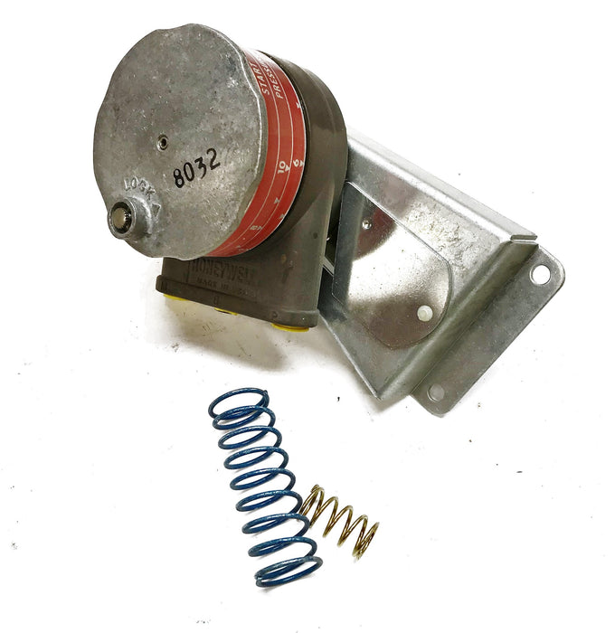 Honeywell Relay Assembly 313711B NOS