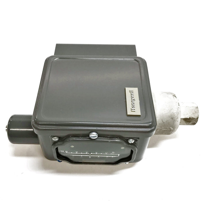 Honeywell Pressuretrol Assembly L91A-1052-2 NOS
