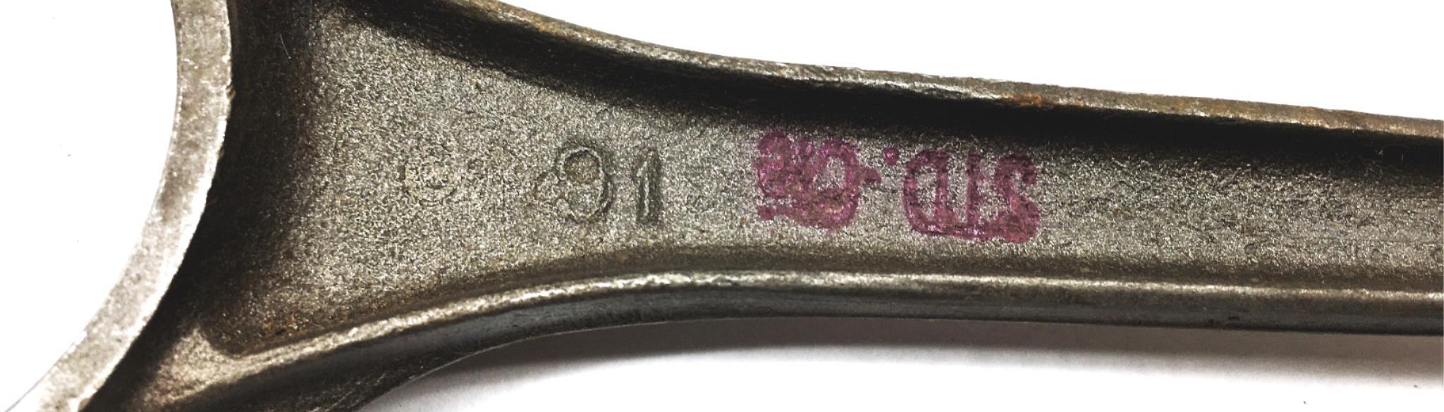 Unbranded Connecting Rod Assembly 91 (F, 53) NOS
