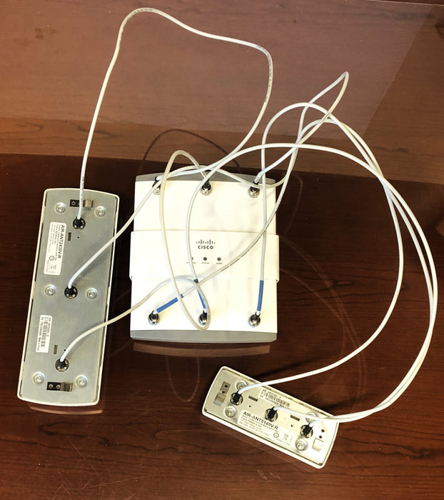 Cisco Wireless Access Point With Antennas AIR-LAP1252AG-A-K9 USED