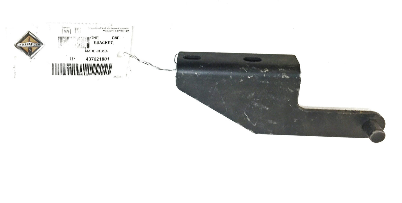 International/Navistar Bracket OEM 437021001 NOS
