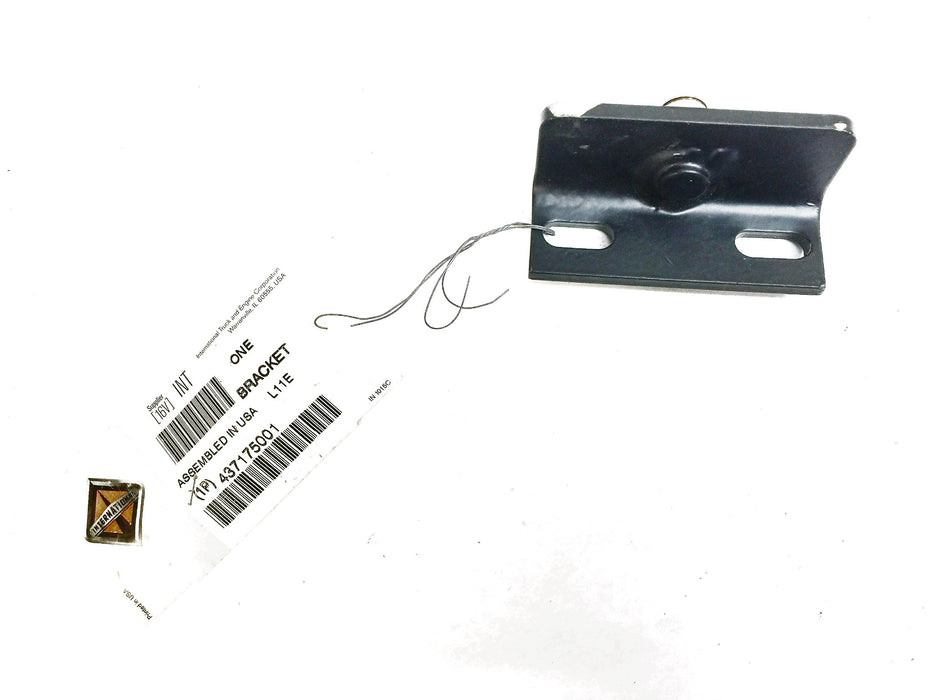 International/Navistar Bracket OEM 437175001 NOS
