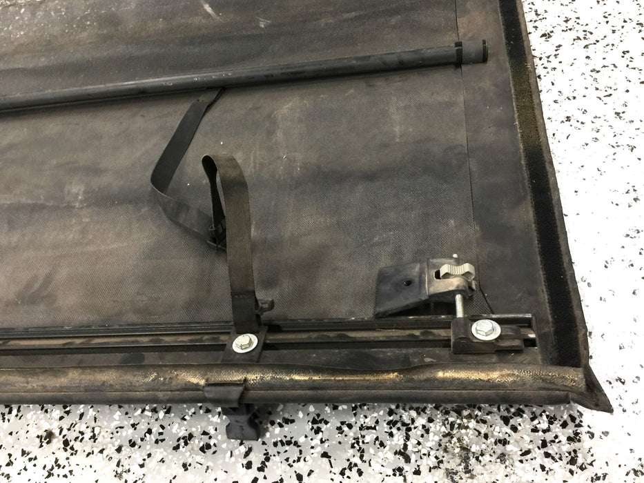 Agri-Cover Soft Tonneau Roll-Up Bed Cover Missing Hardware 62289 (1433138) USED