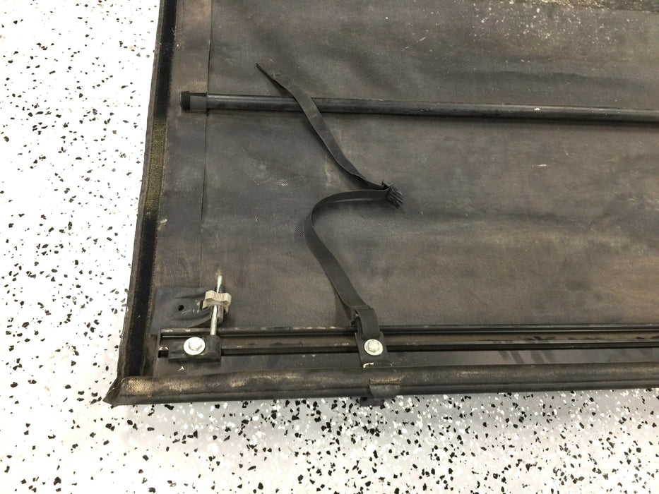 Agri-Cover Soft Tonneau Roll-Up Bed Cover Missing Hardware 62289 (1433138) USED