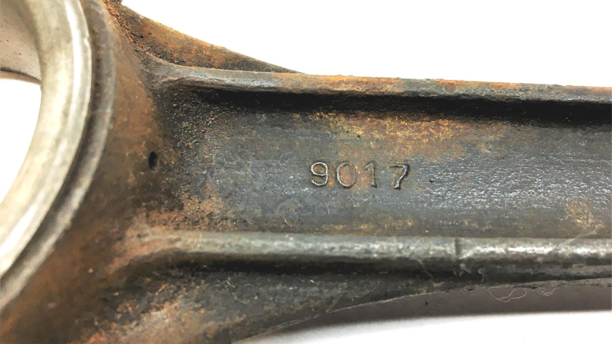 Federal Mogul Connecting Rod Assembly 9017 (CR-413) NOS