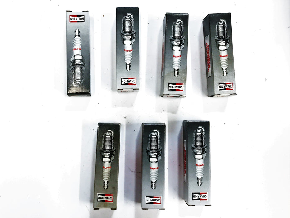 Champion Double Platinum Spark Plugs 7408 [Lot of 7 NOS
