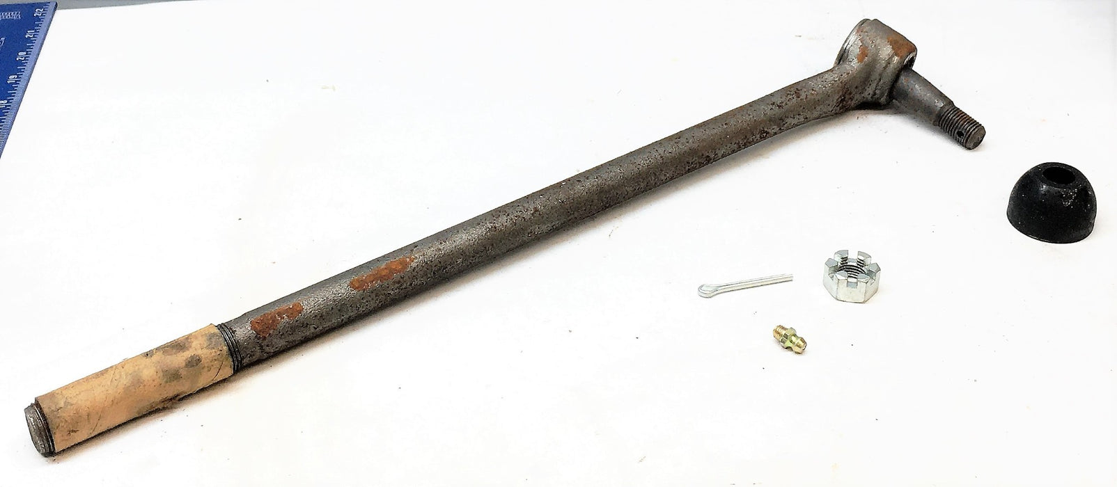 McQuay-Norris Steering Tie Rod End DS927 NOS