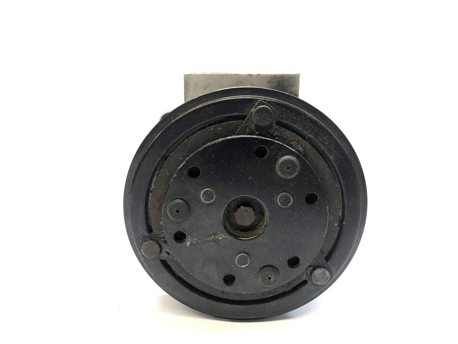 GPD / Global Parts Distributors A/C Compressor 6511461 USED