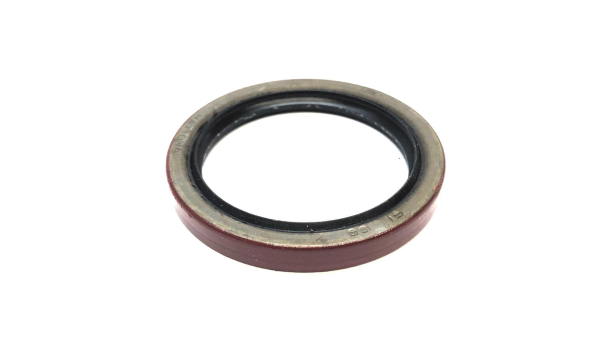 Federal-Mogul National Wheel Seal 225110 [Lot of 8] NOS