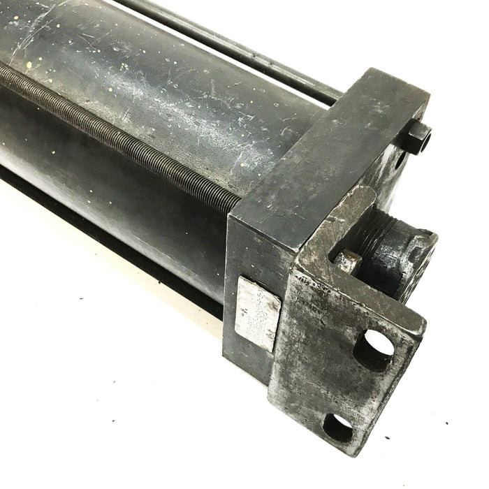 Eaton Hydroline Hydraulic Cylinder with Shaft R5E-4x21N-1.38-2-N-N-N-5-X USED