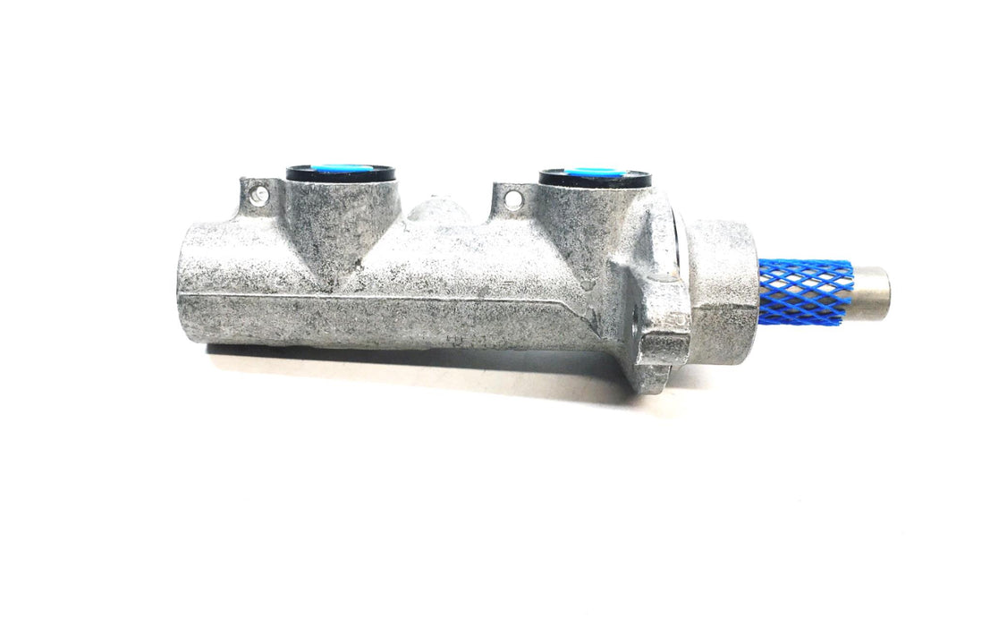 Federated Auto Parts Cardone Master Cylinder 10-2639 REMANUFACTURED