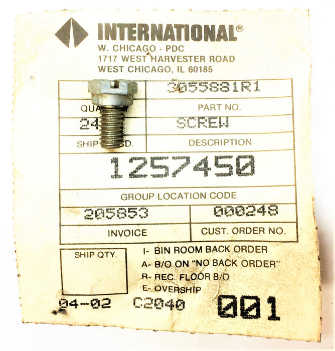 INTERNATIONAL Special Machine Screw 3055881R1 [Lot of 11] NOS