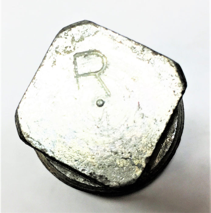 INTERNATIONAL NAVISTAR Right Wheel Hub Stud Nut 129303R1 [Lot of 5] NOS
