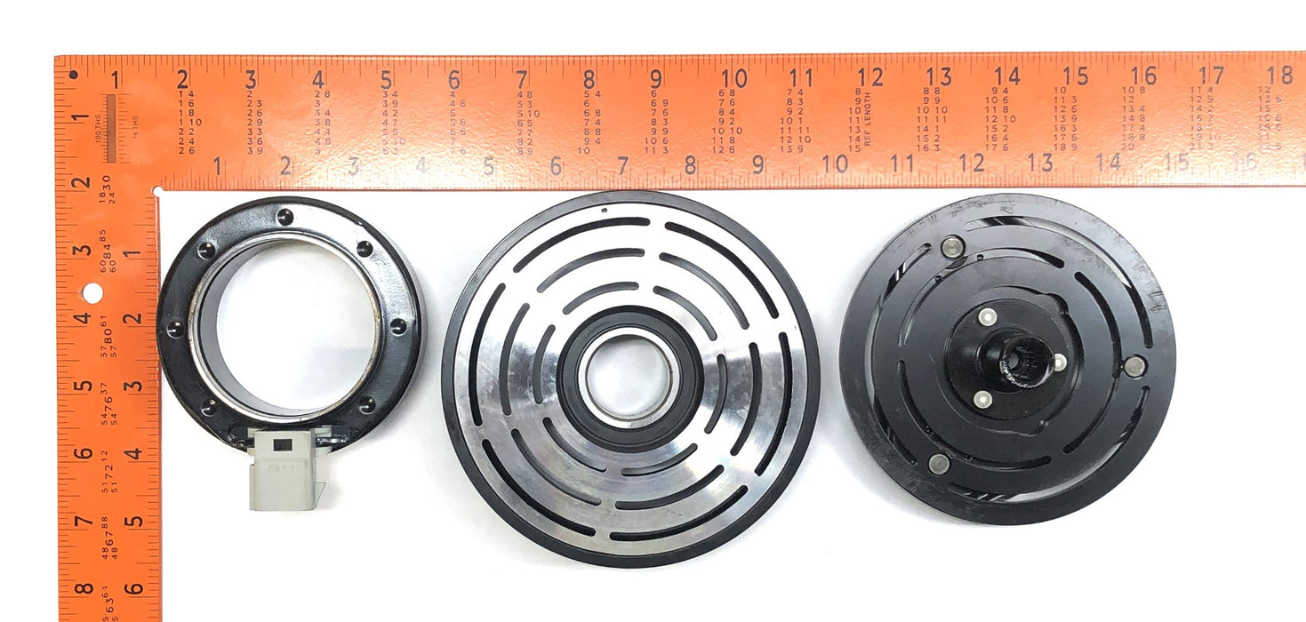 Four Seasons 8 Groove A/C Compressor Clutch Assembly 47868 NOS