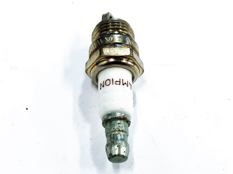 Champion Copper Plus Spark Plug 855 [Lot of 4] NOS