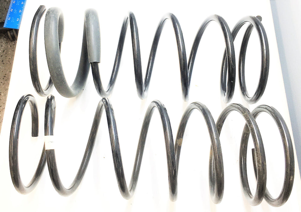 McQuay-Norris Suspension Coil Spring Set Black Pair FCS736V NOS