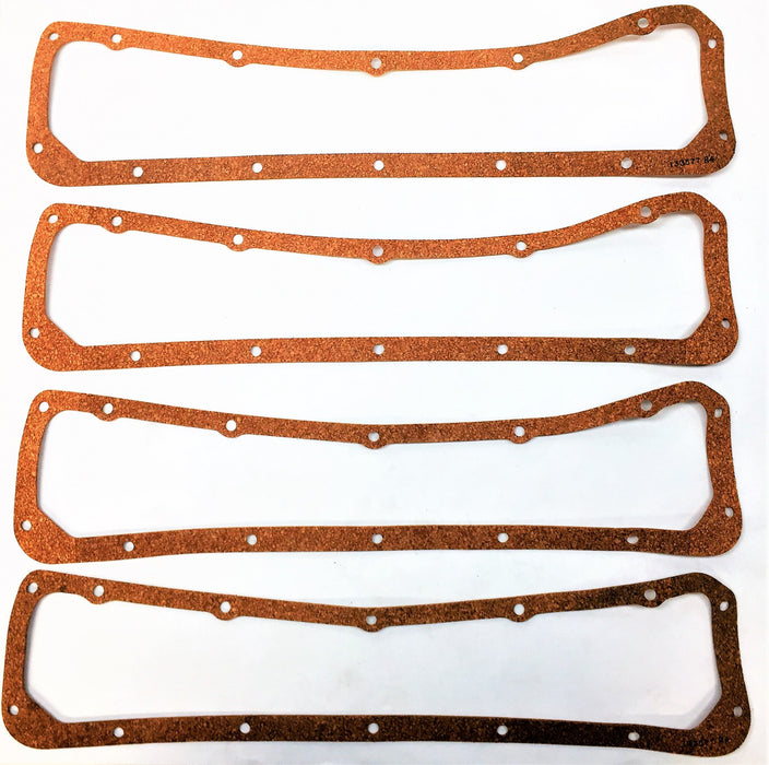 INTERNATIONAL TRUCK and ENGINE Crankcase Cover Gasket 133577R4 [Lot of 4] NOS