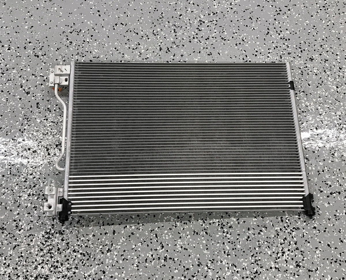 Motorcraft A/C Condenser Assembly YJ-564 (BW7Z-19712-A) NOS