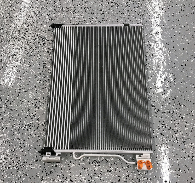 Motorcraft A/C Condenser Assembly YJ-564 (BW7Z-19712-A) NOS