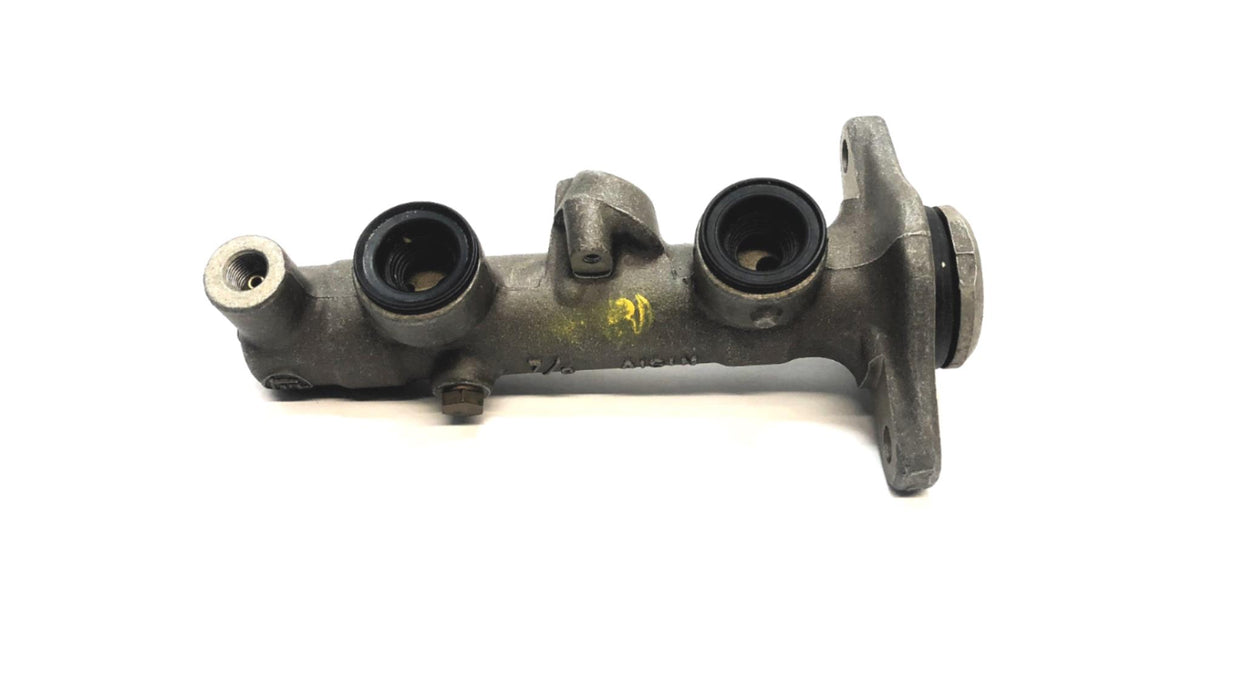 U.S. Master Cylinder 20-2083 REMANUFACTURED