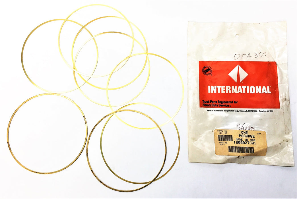 INTERNATIONAL NAVISTAR Shim Kit 1809937C91 NOS