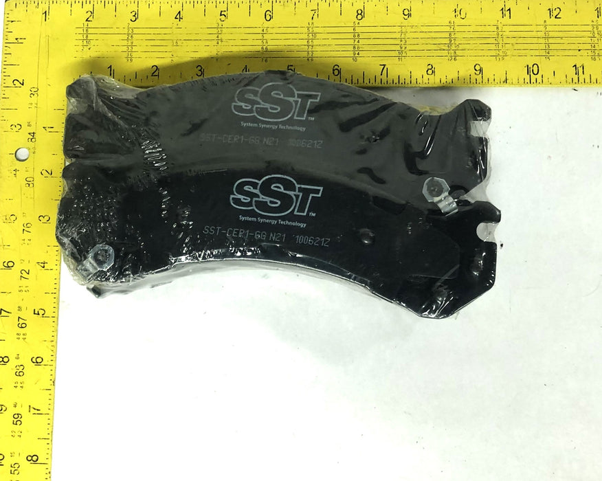 SST By Raybestos Bendix Ceramic Rear Disc Brake Pad Friction Kit D784C NOS