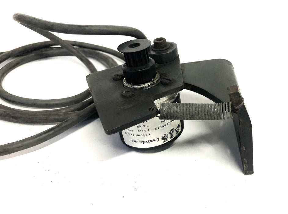 AJS Controls Inc Forklift Encoder Cat OEW-256-2MD5-338 USED